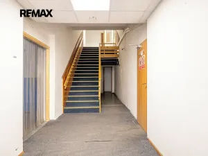 Pronájem výrobních prostor, Rudná, Masarykova, 1270 m2