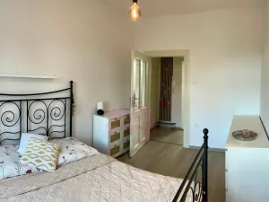 Pronájem bytu 2+kk, Praha - Strašnice, Pitkovická, 50 m2