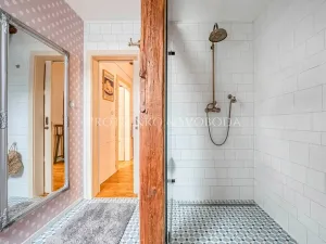 Prodej chalupy, Hluboká nad Vltavou, Ve Školkách, 351 m2