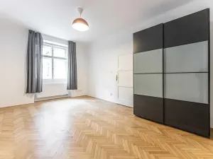 Pronájem bytu 2+kk, Praha - Vinohrady, náměstí Jiřího z Lobkovic, 43 m2