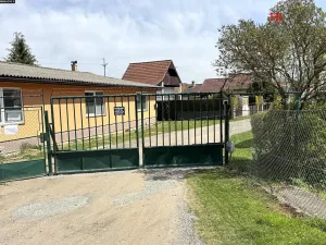 Prodej chaty, Vlašim, Za Akáty, 28 m2