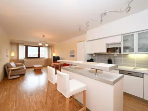 Pronájem bytu 2+kk, Praha - Karlín, Rohanské nábřeží, 77 m2