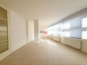 Pronájem kanceláře, Olomouc, 28. října, 75 m2