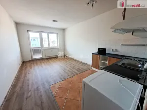 Pronájem bytu 1+kk, Ústí nad Labem - Bukov, Baráčnická, 34 m2