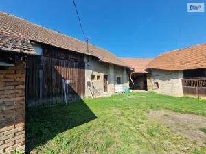 Prodej rodinného domu, Hostomice - Radouš, 300 m2