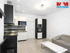Pronájem bytu 3+kk, Praha - Vysočany, Podnádražní, 72 m2