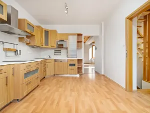 Prodej rodinného domu, Plzeň, Na Hraně, 306 m2