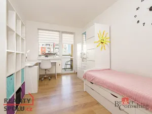 Pronájem bytu 3+1, Krnov - Pod Bezručovým vrchem, E. Hakena, 68 m2