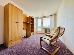 Pronájem bytu 2+kk, Třebíč, Velkomeziříčská, 41 m2