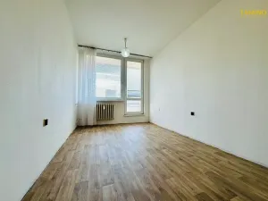 Pronájem bytu 2+kk, Třebíč, Velkomeziříčská, 41 m2