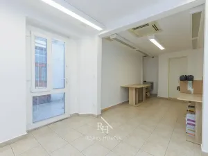 Pronájem obchodního prostoru, Kladno, T. G. Masaryka, 69 m2