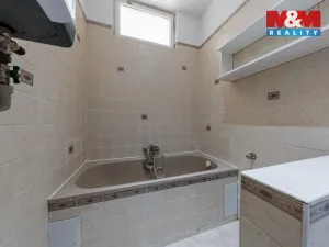 Prodej bytu 2+1, Karlovy Vary - Rybáře, Sokolovská, 77 m2