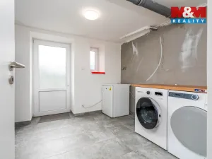 Prodej rodinného domu, Pardubice - Dražkovice, 250 m2