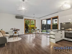 Prodej bytu 3+kk, Praha - Hrdlořezy, V třešňovce, 287 m2