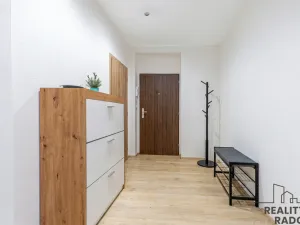 Prodej bytu 4+kk, Vochov, 80 m2