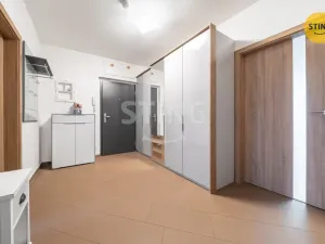 Prodej bytu 3+kk, Praha, Škrábkových, 75 m2