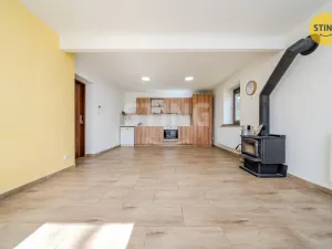 Prodej rodinného domu, Bystřice, 220 m2