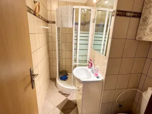Prodej bytu 1+kk, Chomutov, Kundratická, 22 m2