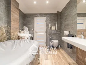 Prodej bytu 3+kk, Přerov, Sušilova, 109 m2