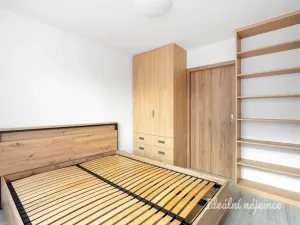 Pronájem bytu 2+1, Praha - Michle, Bítovská, 39 m2