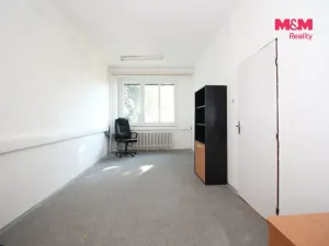Pronájem kanceláře, Hradec Králové - Nový Hradec Králové, Brněnská, 163 m2