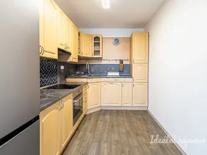 Pronájem bytu 3+kk, Praha - Kamýk, Machuldova, 62 m2