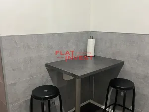 Pronájem bytu 2+kk, Praha - Holešovice, Jirečkova, 52 m2