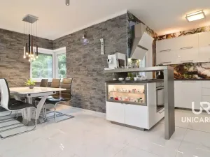 Prodej rodinného domu, Brno - Komín, Hlavní, 199 m2