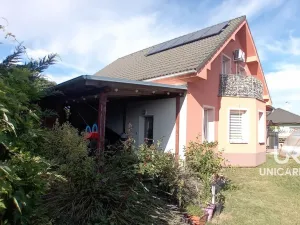 Prodej rodinného domu, Božice, 233 m2