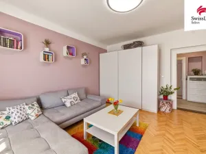 Prodej rodinného domu, Praha - Kobylisy, Pakoměřická, 160 m2