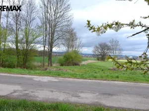 Prodej louky, Podhradí, 744 m2