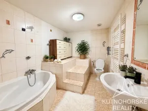 Prodej bytu 2+1, Kutná Hora, Václavské náměstí, 64 m2