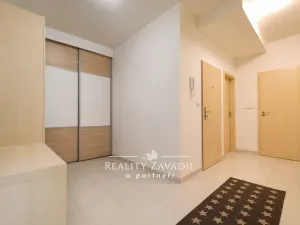 Pronájem bytu 3+kk, Jesenice, Cedrová, 80 m2