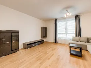 Pronájem bytu 2+kk, Praha - Žižkov, Kunešova, 65 m2