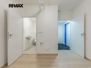 Prodej bytu 1+kk, Praha - Střížkov, Děčínská, 23 m2