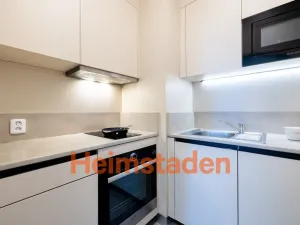 Pronájem bytu 2+1, Plzeň - Jižní Předměstí, Magisterská, 44 m2