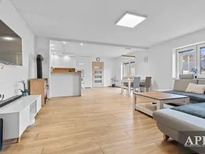 Prodej rodinného domu, Pašovice, 228 m2