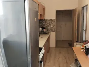 Pronájem pokoje, Olomouc, Horní náměstí, 70 m2