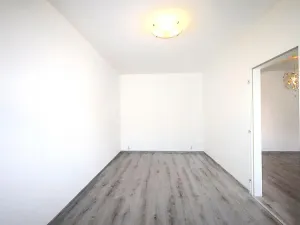 Prodej bytu 3+1, Horoměřice, J. K. Tyla, 95 m2