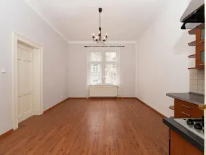 Pronájem bytu 2+kk, Praha - Vršovice, Orelská, 60 m2