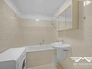 Pronájem bytu 3+1, Praha - Troja, Lublinská, 63 m2