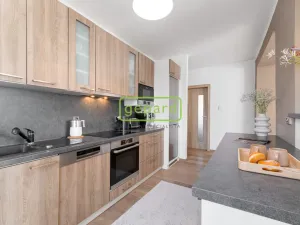 Prodej rodinného domu, Lety, Pod viničkou, 163 m2