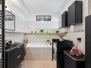 Prodej rodinného domu, Lety, Pod viničkou, 163 m2