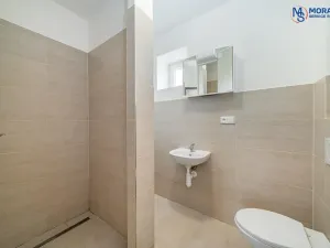 Prodej rodinného domu, Blatec, 240 m2