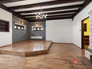 Prodej bytu 3+1, Šumperk, Zábřežská, 107 m2