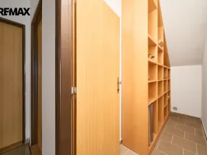 Prodej bytu 2+kk, Hradec Králové - Kukleny, Pardubická, 51 m2