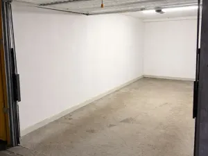 Pronájem garáže, Praha - Libeň, U Slovanky, 18 m2