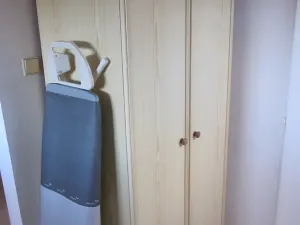 Pronájem bytu 3+1, Karlovy Vary, Jáchymovská, 90 m2