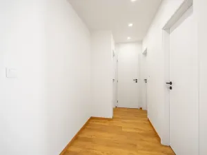 Prodej bytu 3+kk, Praha - Lhotka, Jílovská, 71 m2