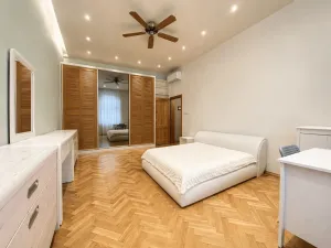 Prodej bytu 3+kk, Praha - Nové Město, Wenzigova, 79 m2